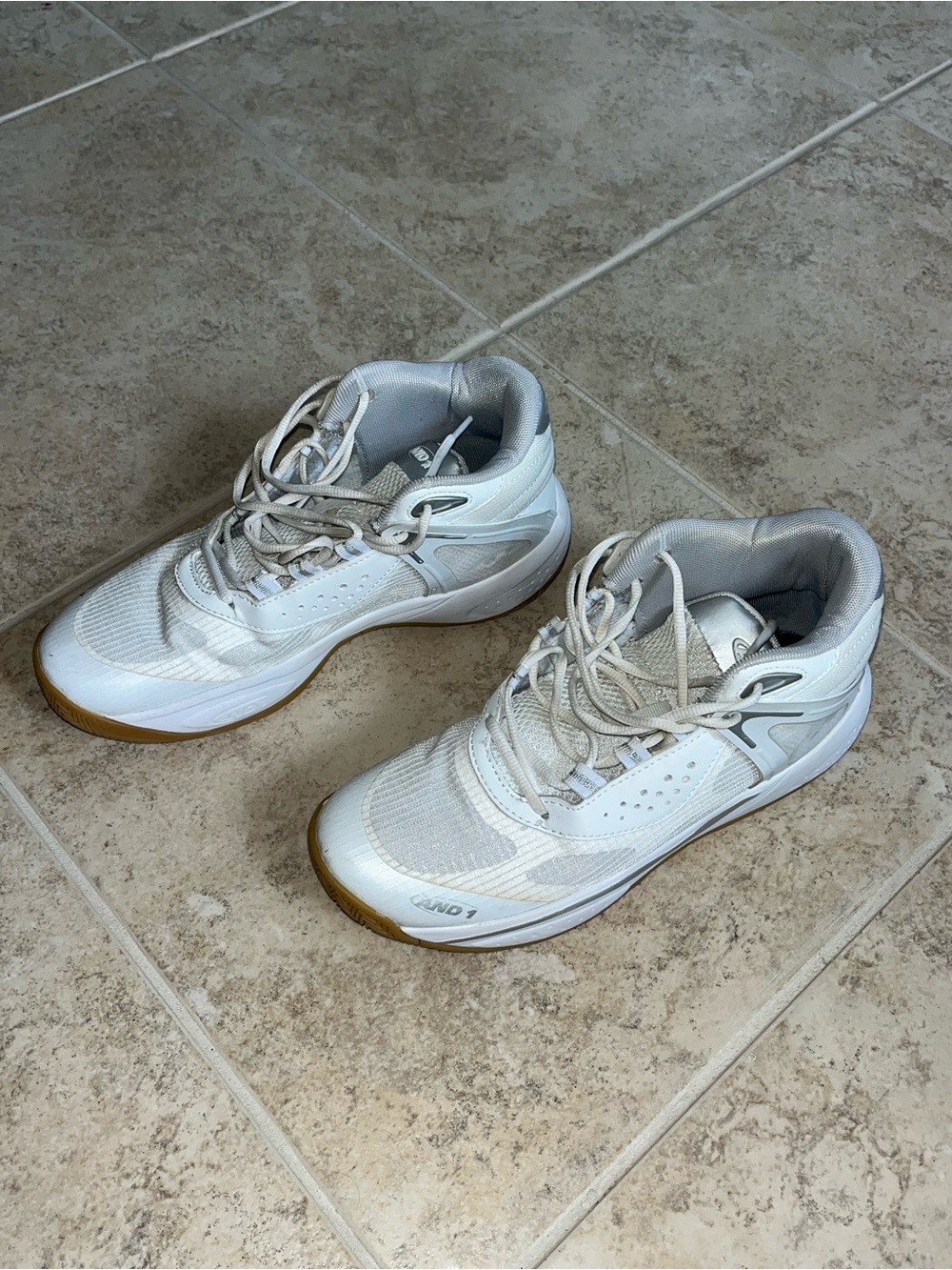Unisex White Athletic Basketball Shoes